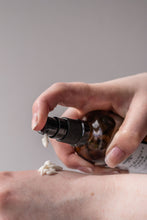 Load image into Gallery viewer, Gardener’s Hand Cream with Calendula and Chamomile