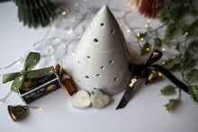Load image into Gallery viewer, Stunning Christmas Tree Wax Burner