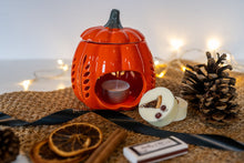 Load image into Gallery viewer, Ceramic Pumpkin Wax Melt Burner Gift Set with FREE Wax Melts