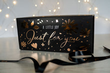Load image into Gallery viewer, Just For You Home Fragrance Gift Box with Wax Melts &amp; Burner