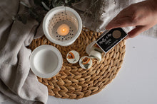 Load image into Gallery viewer, The Meadow Natural Wax Melts
