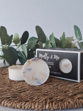 Load image into Gallery viewer, Decadence Natural Soy Wax Melts