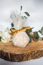 Load image into Gallery viewer, Luxury Fragrance Bath Bombs